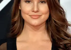 Amanda Cerny