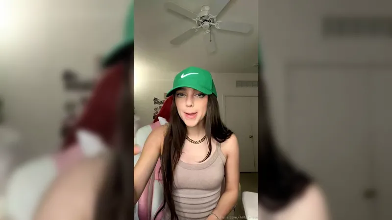 Hiitssenya Tiktok Model Takes Out Her Tits And Start Vibrating Pussy Onlyfans Leaked Video