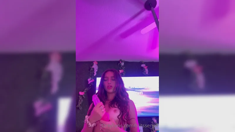 Hiitssenya Naked Boobs Rubbing Dildo And Playing With Nipples Onlyfans Leaked Video