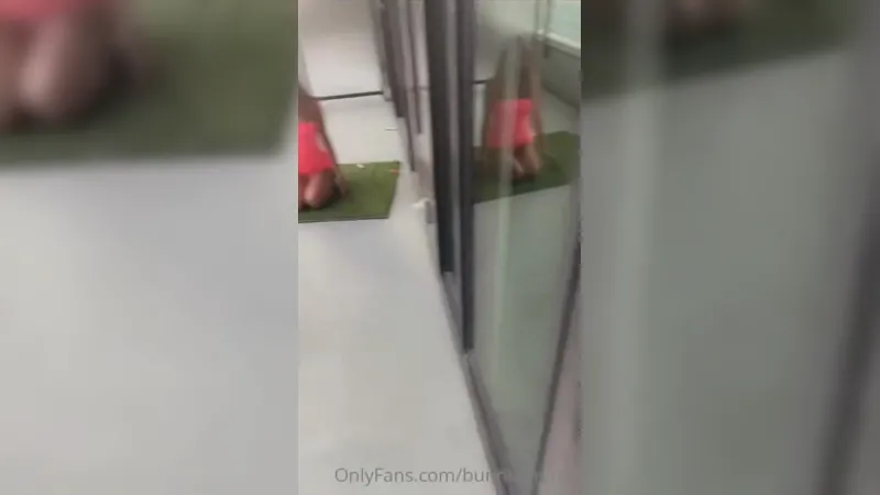 Bunni Emmie Balcony POV Blowjob OnlyFans Video Leaked