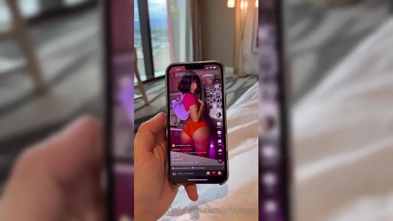 Annabgo in Dora Cosplay Seduces a Guy and Fucking Him Before Gets Covered by Cum Onlyfans Video
