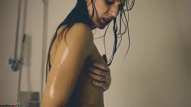 Super Sexy Teen With Small Tits Showering And Masturbating Video