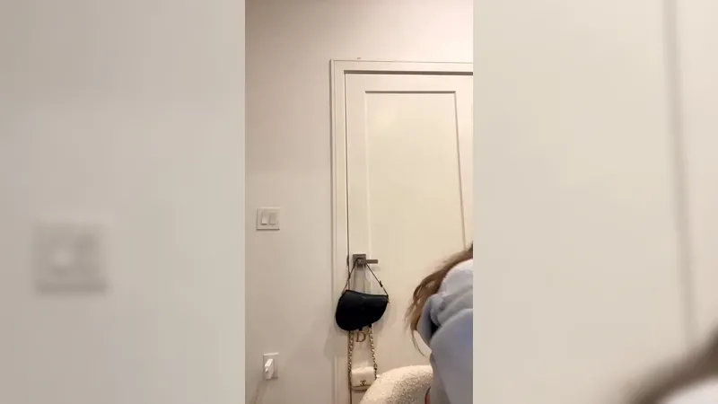 Lia Lynn Sexy Brunettes Teasing While Getting Naked Leaked Video