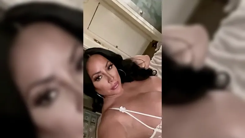 KiaraMia Lusty Milf Seduce a Boy and Fucking Him till Gets Creampie Video