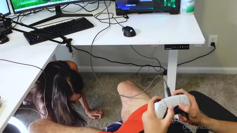 Izzy Green Video Game POV Blowjob OnlyFans Video Leaked