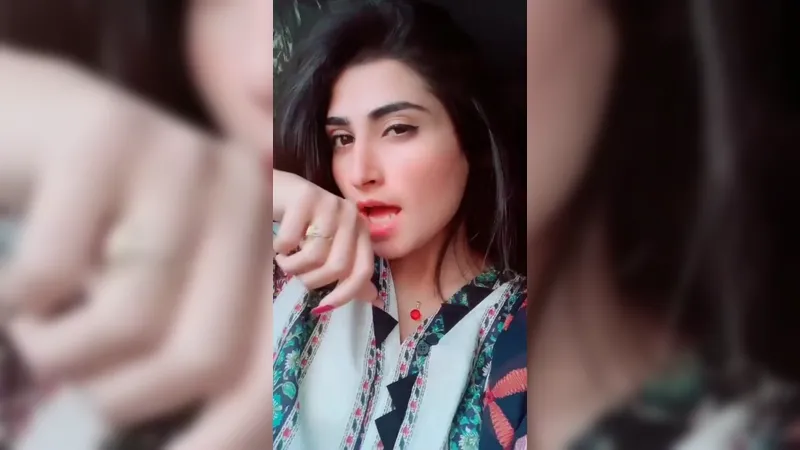 Zoi Hashmi Nude Pussy Showing Paki Tiktok Star Leaked Sex Video
