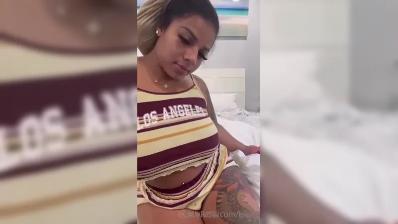 Kkvsh Nude Solo Dildo Fucking Sex Video