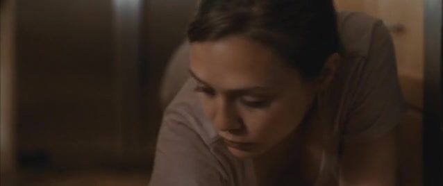 Hot Elizabeth Olsen nude – Martha Marcy May Marlene
