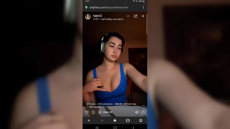 Lupuwellness Nude Boobs Shake Livestream