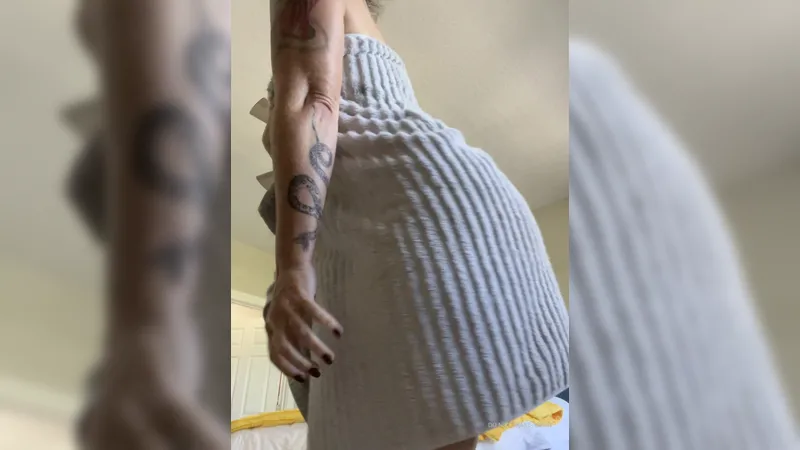 Pixxarmom Bendover Closeup Pussy Spread Twerking Video