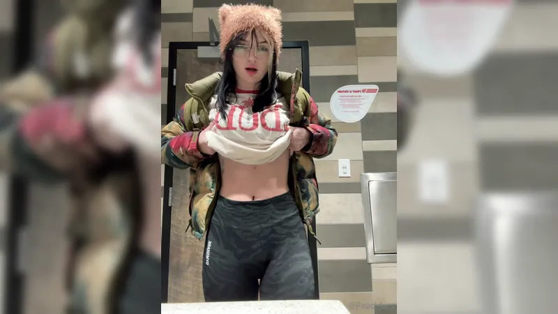 Peachjars Nude Boobs Dropping Out In Public Bathroom And Squeeze Them Onlyfans Video