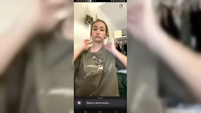 Whipitdev Aka Nnevelpappermann Dropping Curvy Tits Out Taking Her Top Off Video