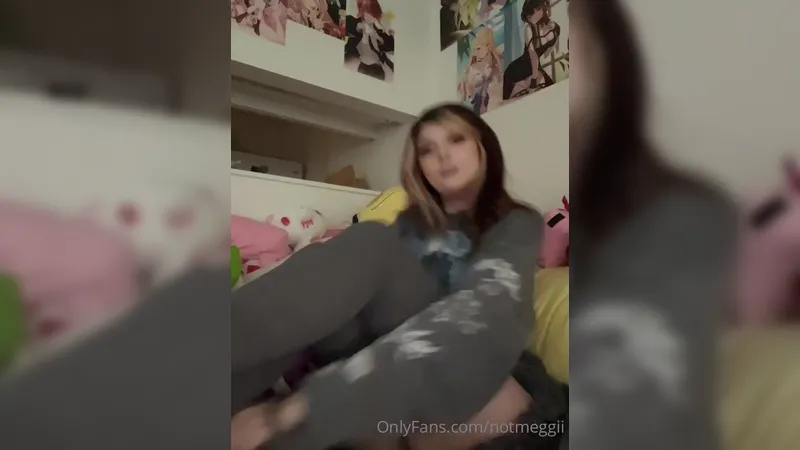 Notmeggii Playing Clean Pussy In Tight Panty Onlyfans Video
