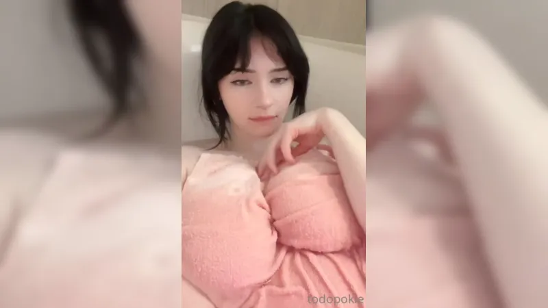 Todopokie Squeezing Big Boobs In Bathtub Onlyfans Video