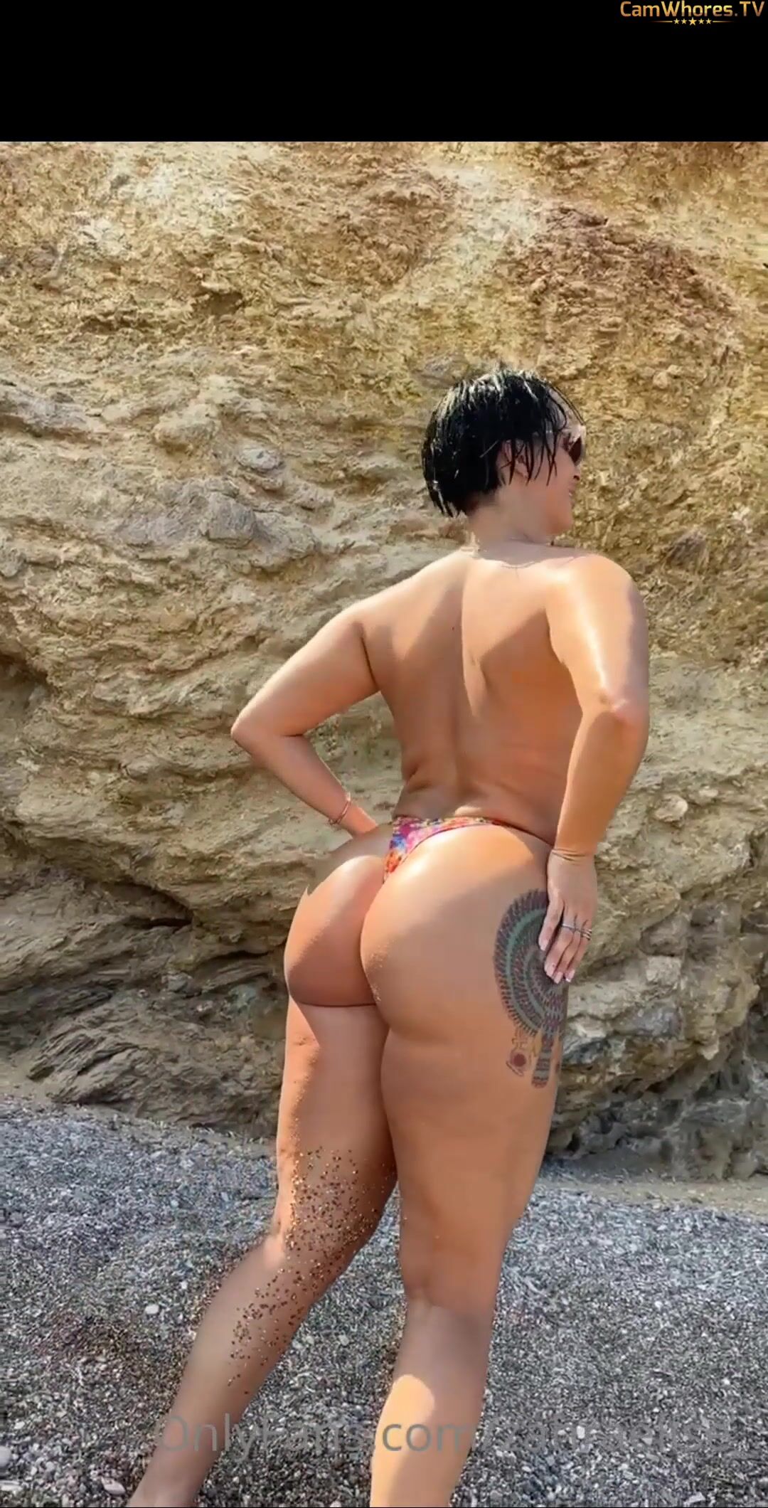 Zahra Elise Teasing Horny Boobs And Teasing Nude Booty Outdoor Onlyfans Video