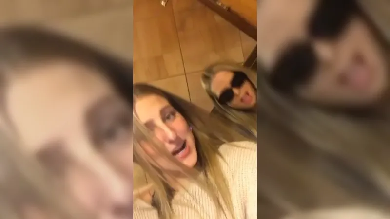 Video Espejo Desnudo de Voleibol de Wisconsin