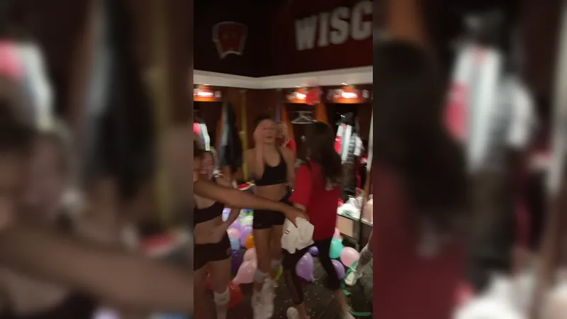 Wisconsin Volleyball Nude Parting