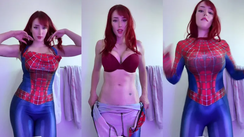 Morgpie Squeezing Horny Tits And Shows Juicy Ass Fansly Video