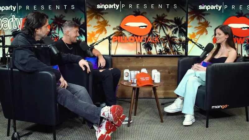 Dainty Wilder Squirting on Podcast Pillow Talk Onlyfans Video