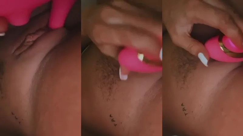Megan Mullins Fucking Dildo in Nude Pussy Video Leak