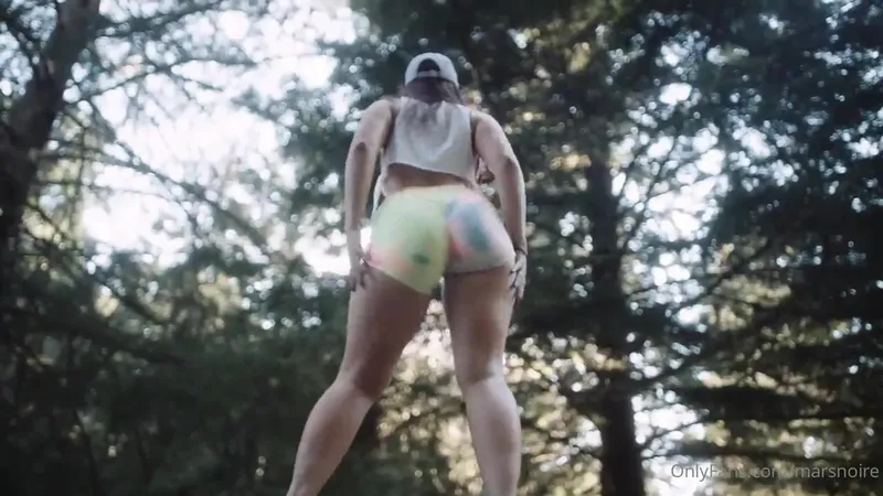 Marsnoire Nude Ass Tease While Working Out Onlyfans Video