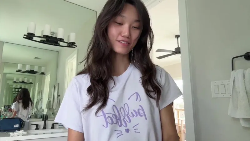 Lucy Mochi Vibrator Masturbating Orgasm Onlyfans Video