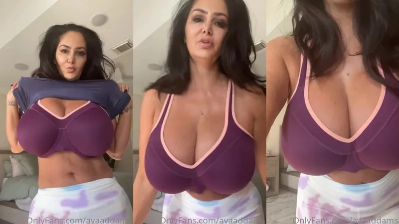 Ava Addams Drops Big Tits and Squeezing Them Onlyfans Video