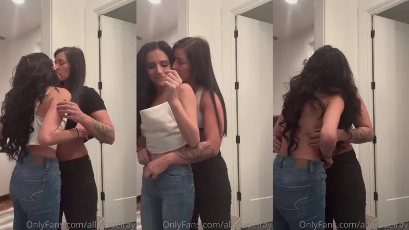Alluradelray Lesbian Porno in Washroom Onlyfans Video Leak