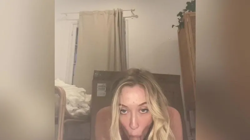 Kaylen Ward Fucking Dildo in Her Horny Cunt Onlyfans Video