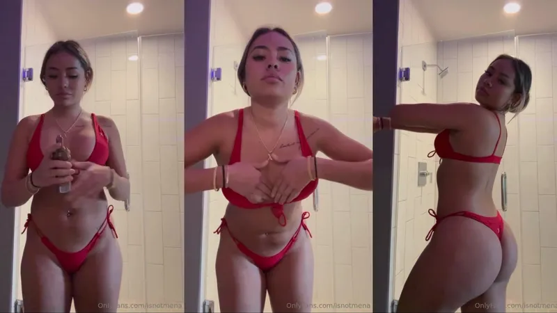 Ximena Saenz Teasing Big Booty Wearing Bikini Video