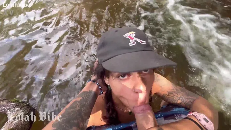 Lolah Vibes Fucking Sexed Up On The Riverbank Outdoor Fuck