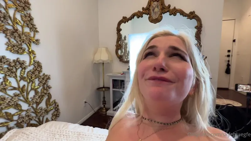 Skyeblue Girlfriend Sucks While Getting Fucked In This Steamy Threesome OnlyFans Video