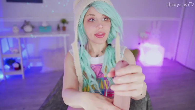 Vídeo JOI Safado da Cherrycrushtv Com Jogo de Buceta