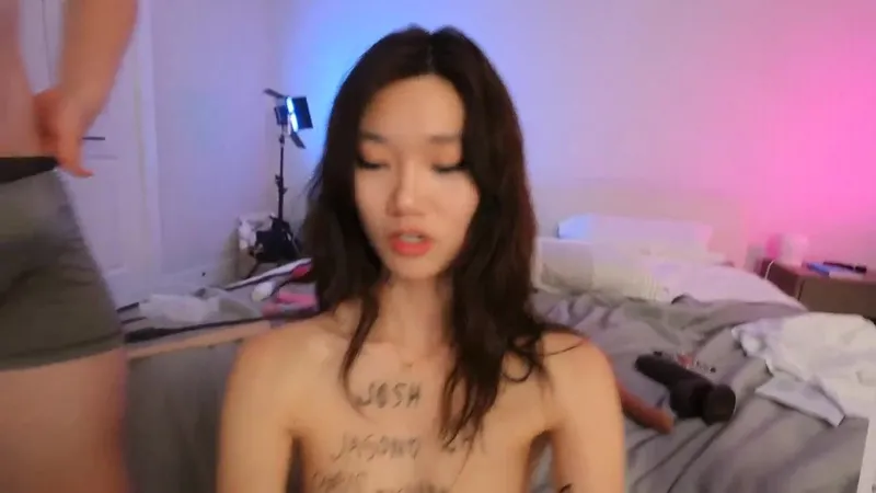 Asianmochi Last Night's Steamy Birthday Livestream Masturbation And Sex Show