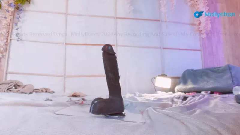 Mollyflwers Shows Off Her Tight Pussy In A Horny Dildo Masturbation Video