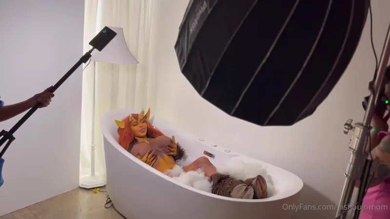 Bishoujomom Gets Naughty in Furry Cosplay Bathtub Video