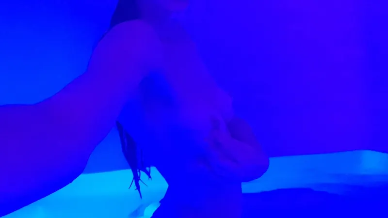Miss Alice Spread Legs and Masturbating in Disco Light Video