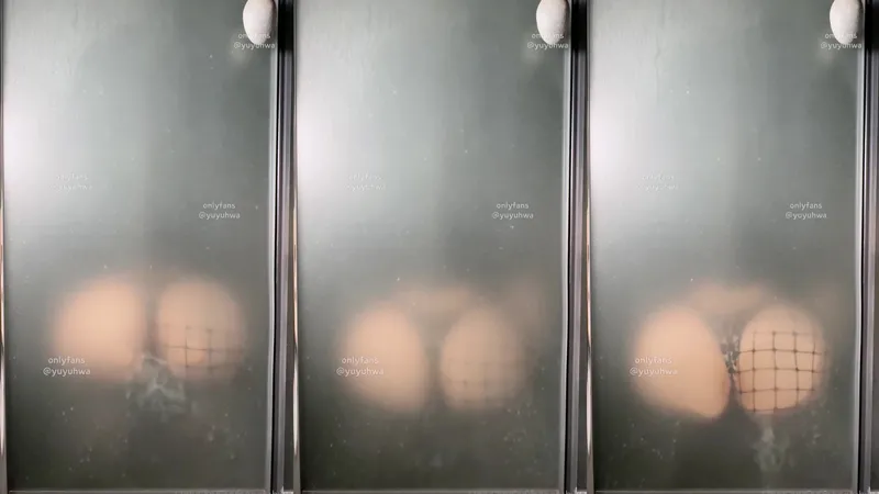 OnlyFans Yuyuhwa Shower Show Off With Soapy Ass