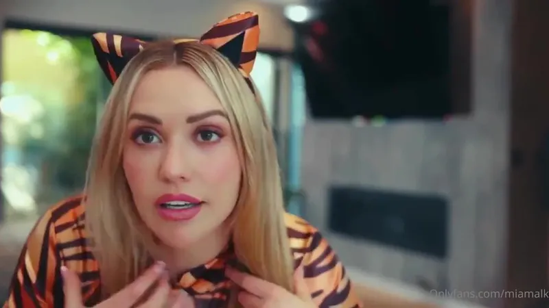 Mia Malkova Tries On Sexy Halloween Costumes in Naughty OnlyFans Video