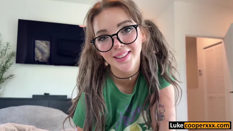 "Cum Inside Me" Not So Innocent StepSis Charli O Fucks and Takes Condom Off