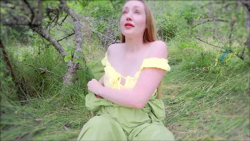 Rose Kelly's Outdoor Blowjob and Pussy Play in Nature