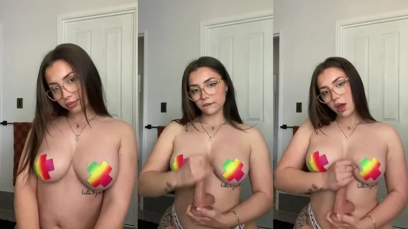 Lilith Cavaliere Sensual JOI with Dildo Close Up in this Leaked PPV Video