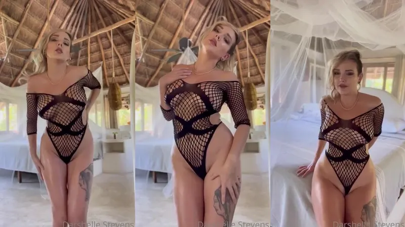 Darshelle Stevens Dances, Strips, And Masturbates For You