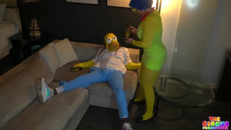 GIbbyTheClown – Gibby Simpson Gets Deepthroated by MARGEEEEE in Cosplay Blowjob Video