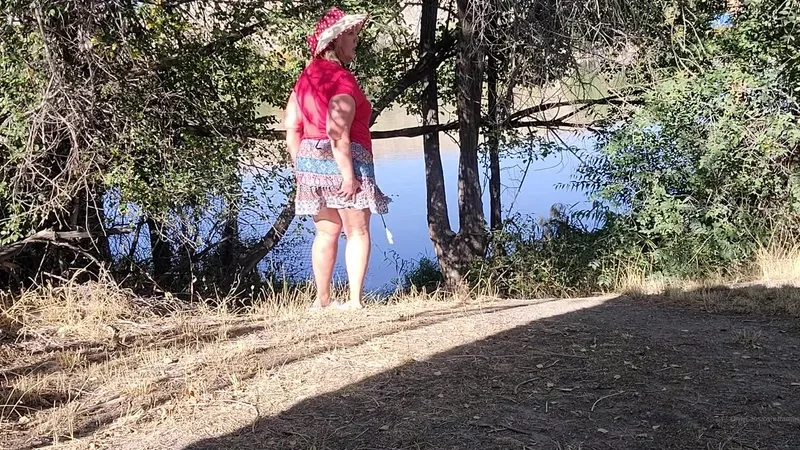 fantasymilfursula OnlyFans Curvy Goddess Teasing in a Bikini Outdoors