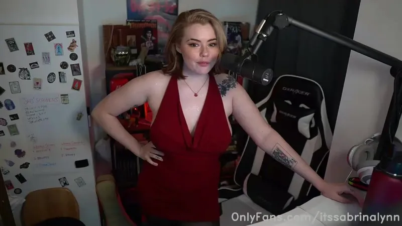 SabrinaLynn Curvy Goddess Gets Naughty with Pasties in Steamy Livestream Video from OnlyFans