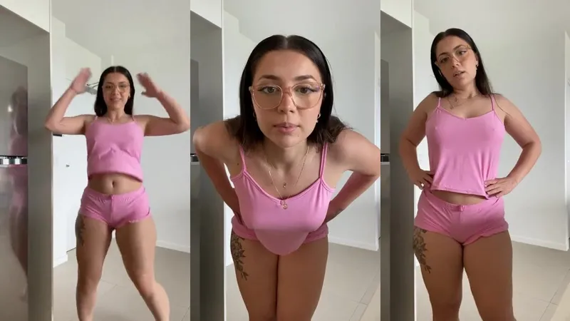 Lilith Cavaliere aka lilithcavaliere2nd Friday Fun OnlyFans Video 11-22-2024 Weekend Tease Catch More Later