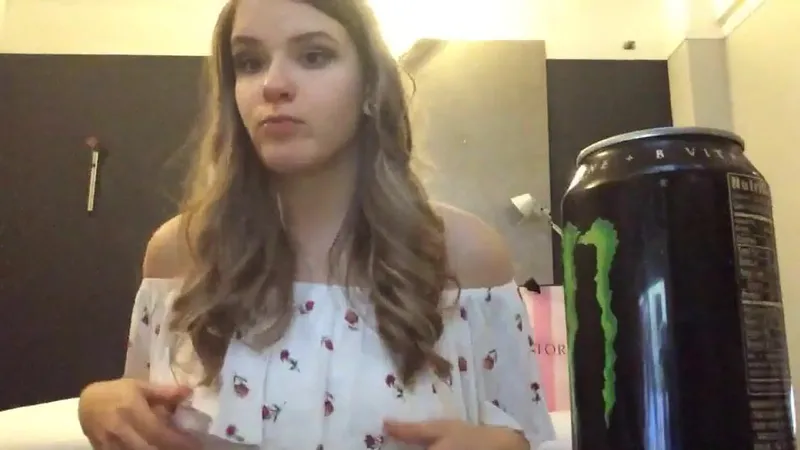 Xmayaducasse Teases Her Nips in Leaked Twitch Stream Video
