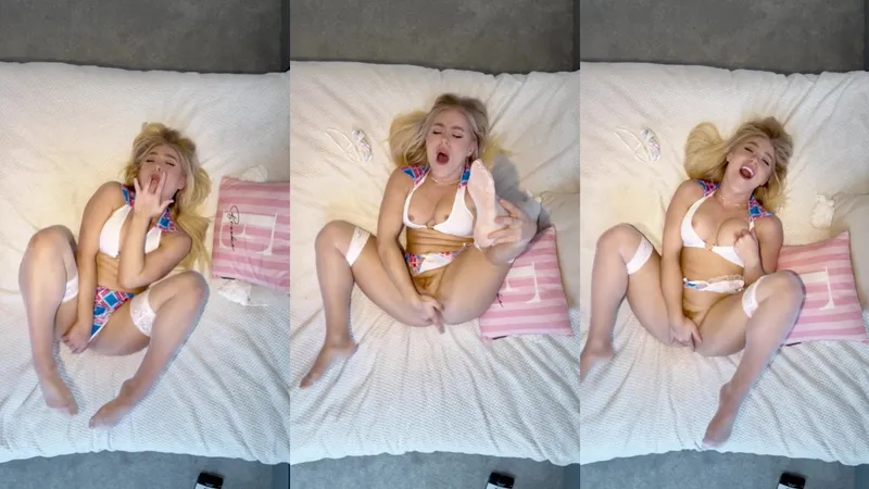 Elle Brooke Teases in Wet Solo Play Porn Video Leaked