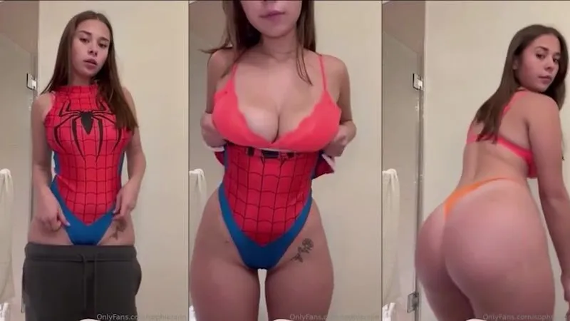 Sophieraiin Teases In Leaked Spider-Girl Cosplay Video